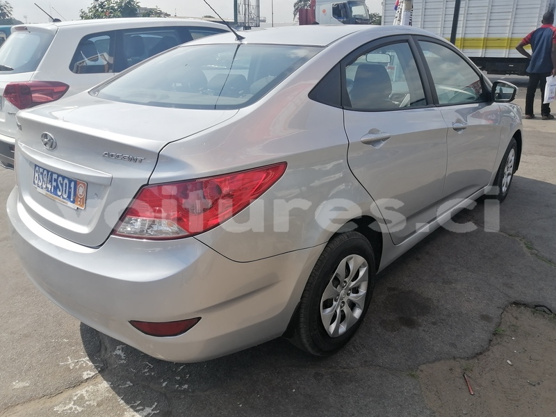 Big with watermark hyundai accent abidjan abidjan 10608