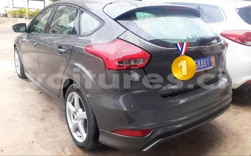 Big with watermark ford focus abidjan abidjan 12205