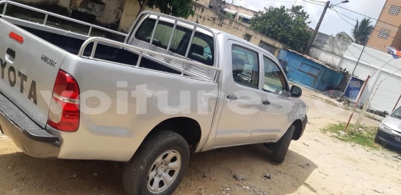 Big with watermark toyota hilux abidjan abidjan 12998