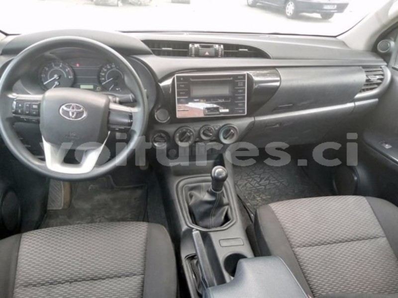 Big with watermark toyota hilux abidjan abidjan 13511