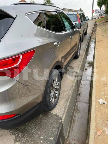 Big with watermark hyundai santa fe abidjan abidjan 14185