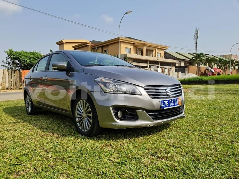 Big with watermark suzuki ciaz abidjan abidjan 14295