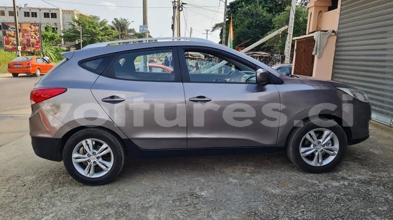 Big with watermark hyundai ix35 abidjan abidjan 14344