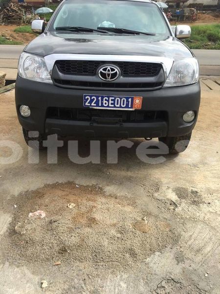 Big with watermark toyota hilux abidjan abidjan 14494