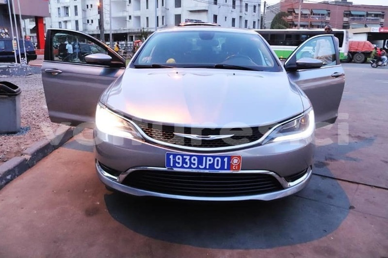 Big with watermark chrysler 200 abidjan abidjan 14922