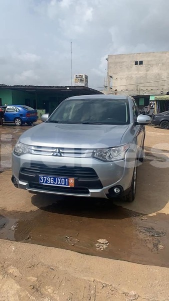 Big with watermark mitsubishi outlander abidjan abidjan 15059