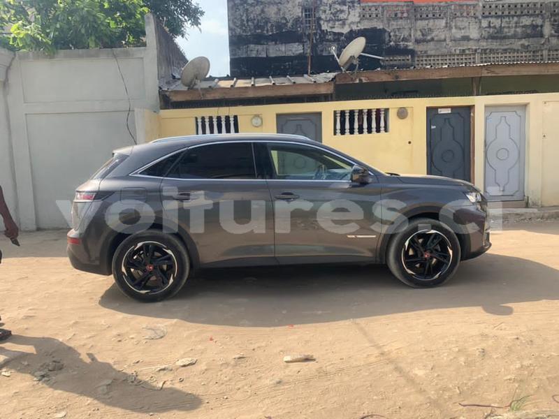 Big with watermark ds 7 crossback abidjan abidjan 15076