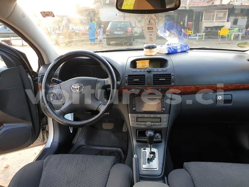 Big with watermark toyota avensis abidjan abidjan 15493