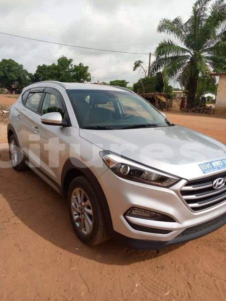 Big with watermark hyundai tucson abidjan abidjan 15814