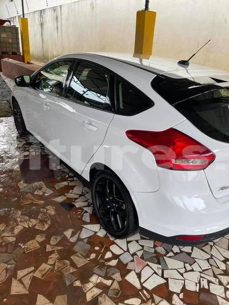 Big with watermark ford focus abidjan abidjan 16134