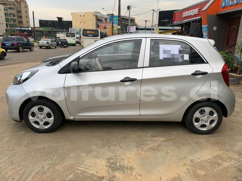 Big with watermark kia rio abidjan abidjan 16192