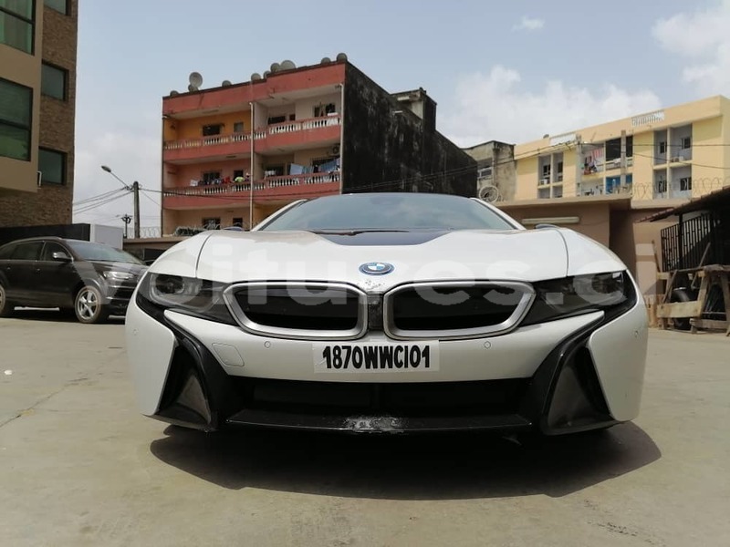 Big with watermark bmw i8 abidjan abidjan 16278