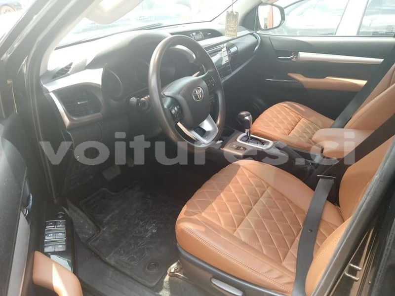 Big with watermark toyota hiluxe revo abidjan abidjan 16379