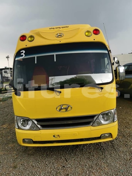 Big with watermark hyundai xg abidjan abidjan 16586