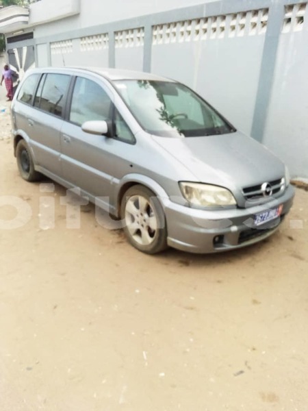 Big with watermark opel zafira abidjan abidjan 16644