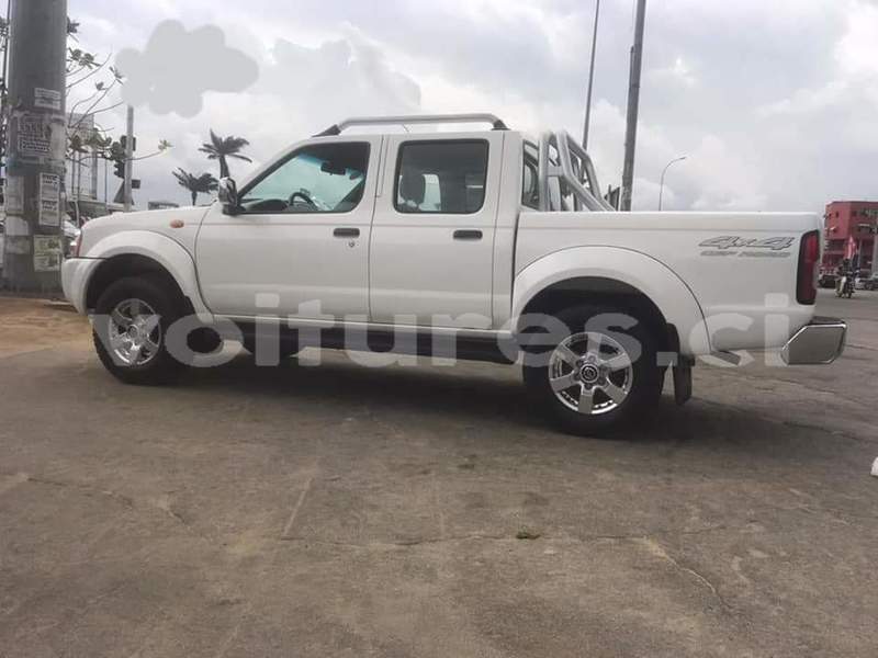 Big with watermark nissan hardbody abidjan abidjan 16649