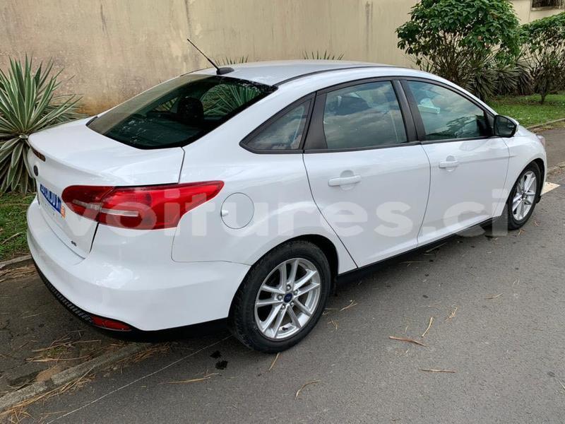 Big with watermark ford focus abidjan abidjan 17037