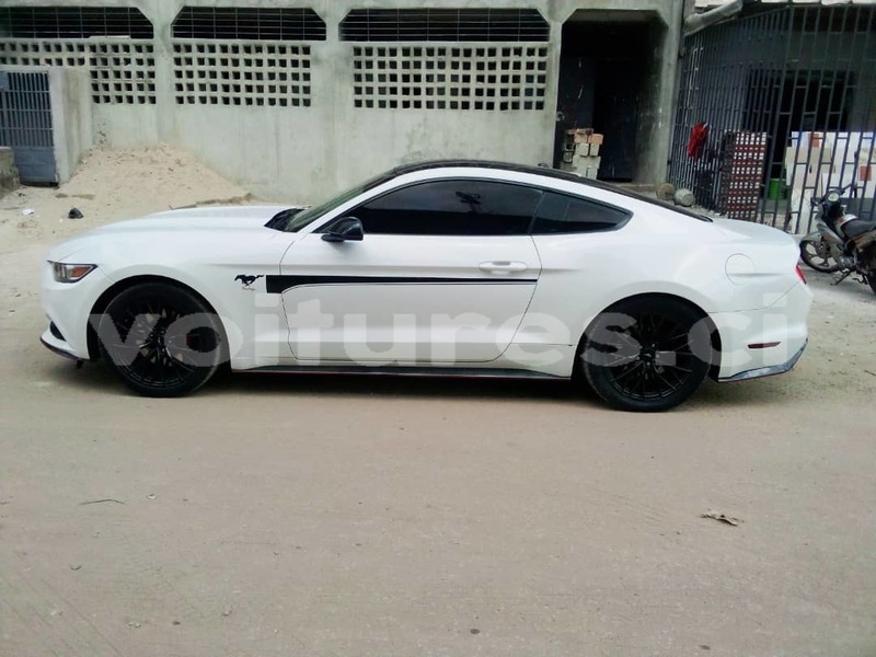 Big with watermark ford mustang abidjan abidjan 17047