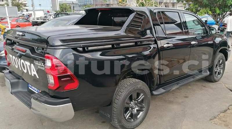 Big with watermark toyota hilux abidjan abidjan 17132