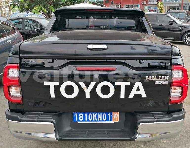 Big with watermark toyota hilux abidjan abidjan 17132