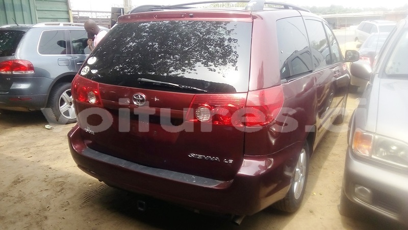 Big with watermark 2008 toyota sienna le 3 5l fwd rear 2