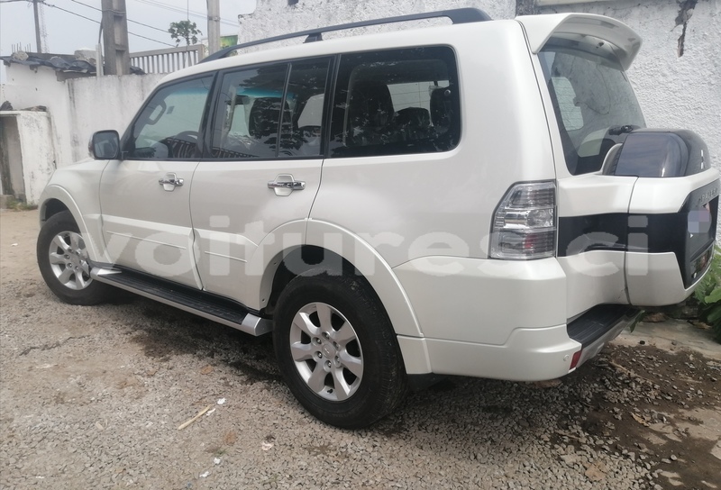 Big with watermark mitsubishi pajero abidjan abidjan 17319