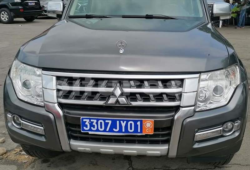 Big with watermark mitsubishi pajero sport abidjan abidjan 17374