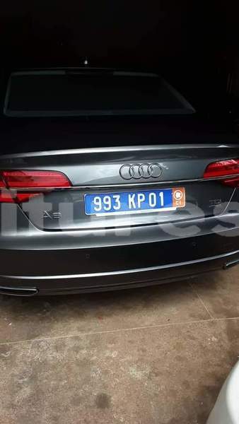 Big with watermark audi a8 abidjan abidjan 17415