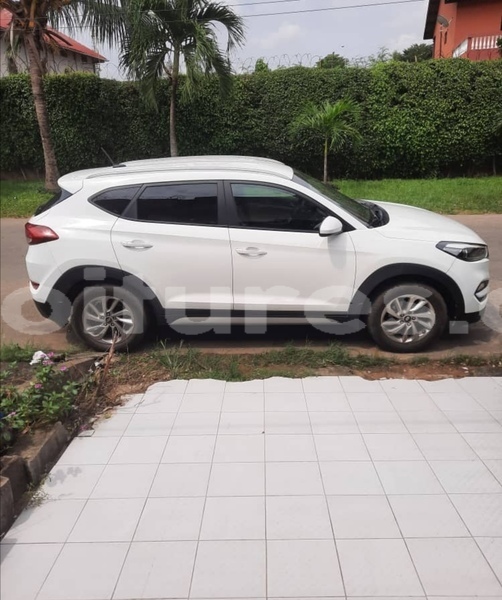 Big with watermark hyundai tucson abidjan abidjan 17668