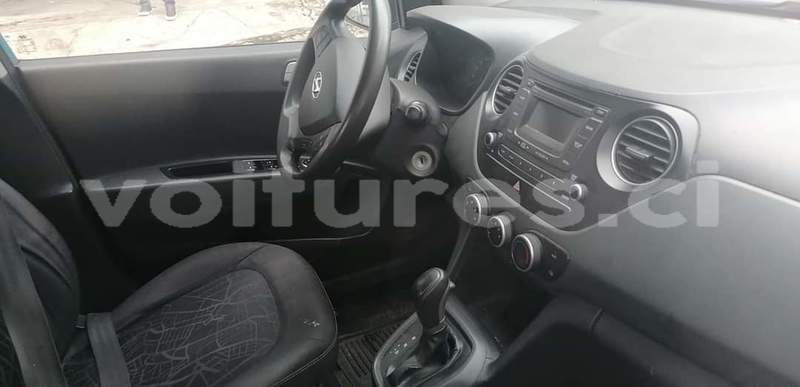 Big with watermark hyundai i10 abidjan abidjan 17934