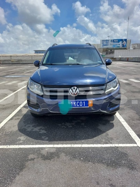 Big with watermark volkswagen tiguan abidjan abidjan 18075