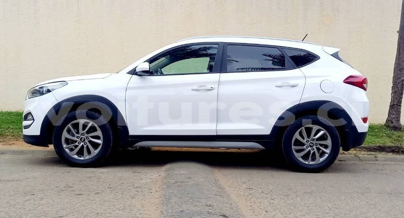 Big with watermark hyundai tucson abidjan abidjan 18282