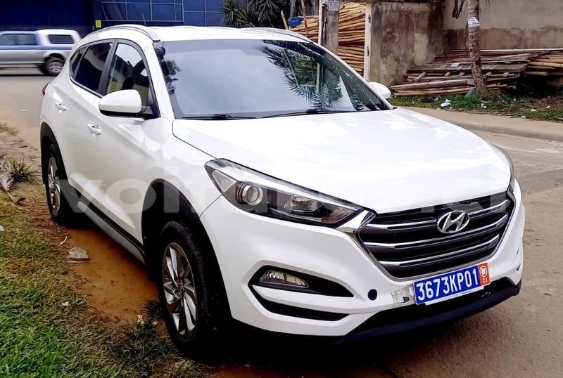 Big with watermark hyundai tucson abidjan abidjan 18282