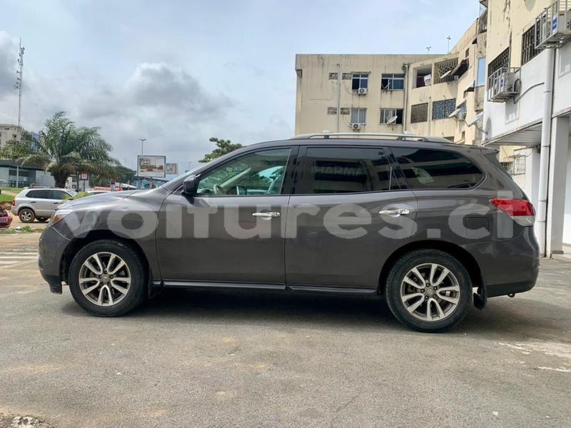 Big with watermark nissan pathfinder abidjan abidjan 18643