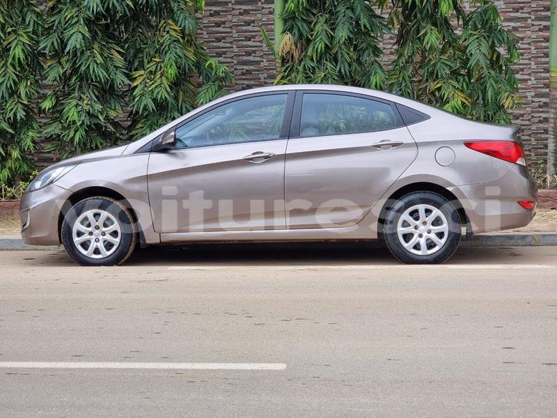 Big with watermark hyundai accent abidjan abidjan 18779