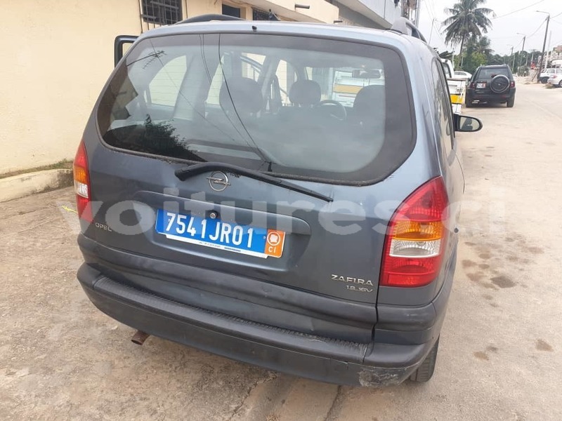 Big with watermark opel zafira abidjan abidjan 18889