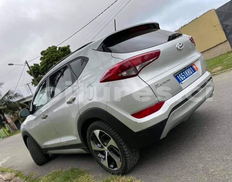 Big with watermark hyundai tucson abidjan abidjan 19164