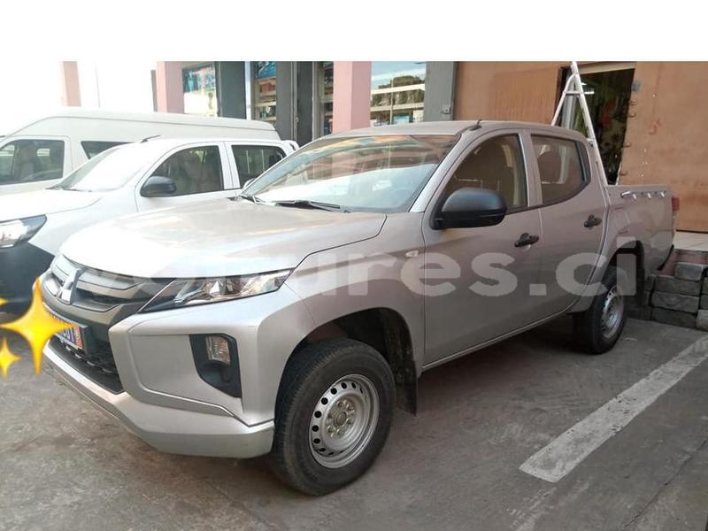 Big with watermark mitsubishi l200 abidjan abidjan 19209