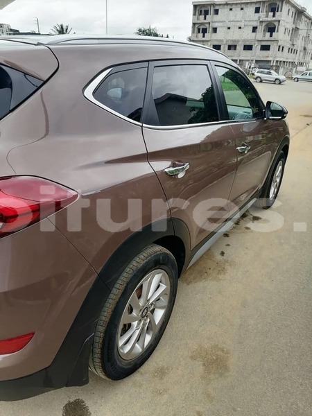 Big with watermark hyundai tucson abidjan abidjan 19232