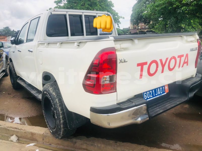 Big with watermark toyota hilux abidjan abidjan 19489