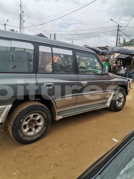 Big with watermark mitsubishi pajero abidjan abidjan 19609