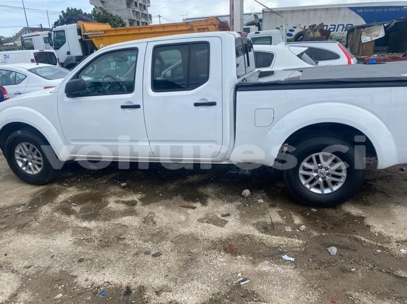 Big with watermark nissan frontier abidjan abidjan 20753