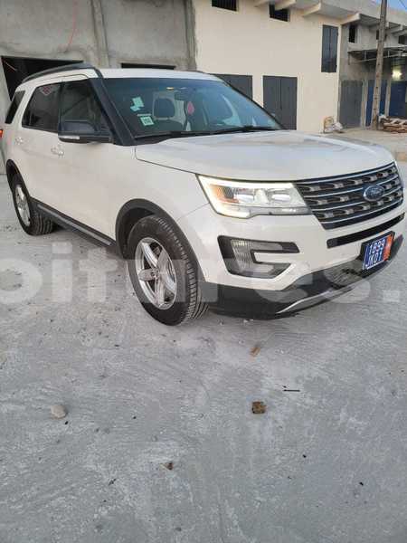 Big with watermark ford explorer abidjan abidjan 21076