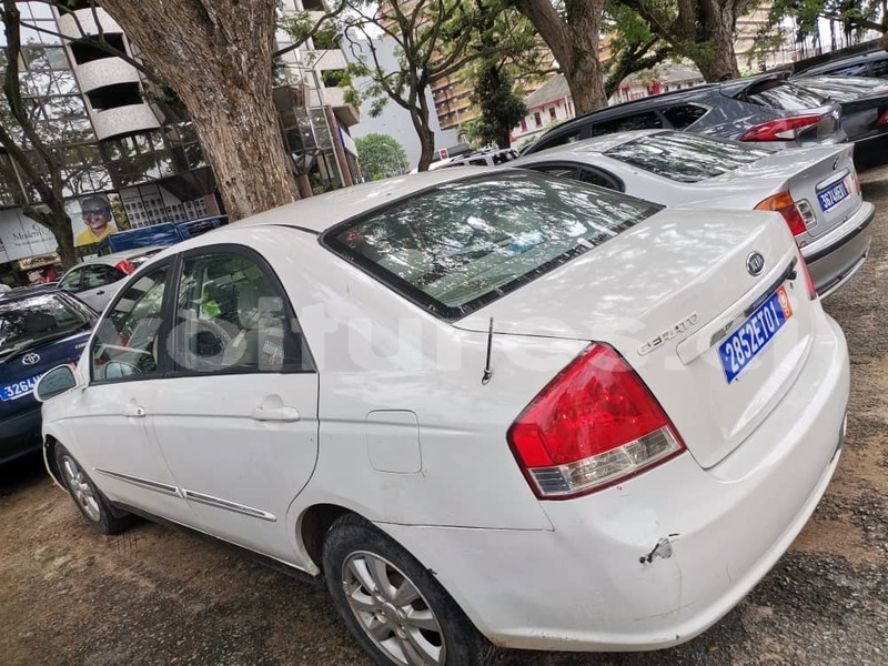 Big with watermark kia cerato abidjan abidjan 21122