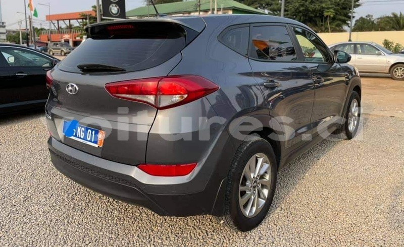 Big with watermark hyundai tucson abidjan abidjan 21352