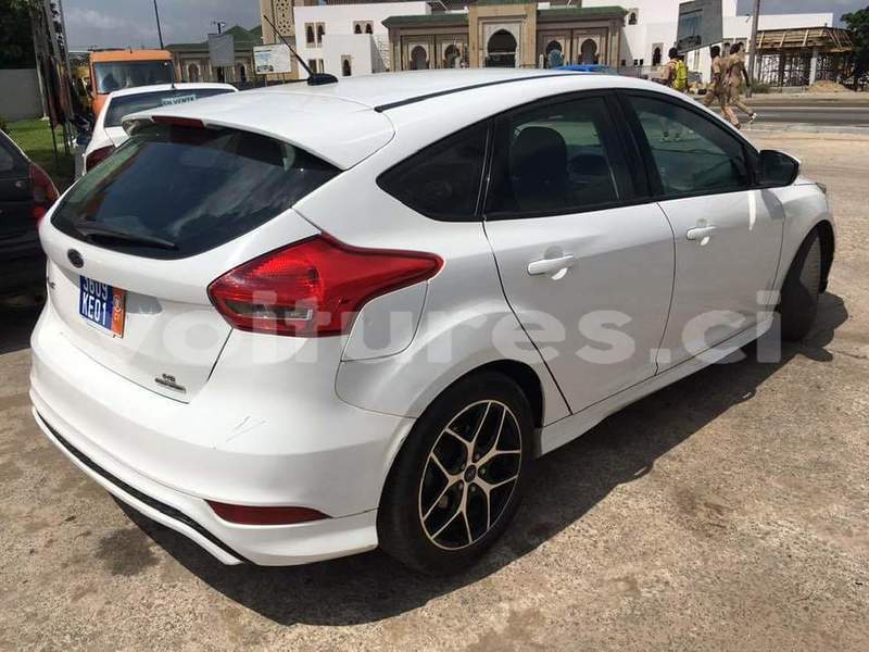 Big with watermark ford focus abidjan abidjan 21756