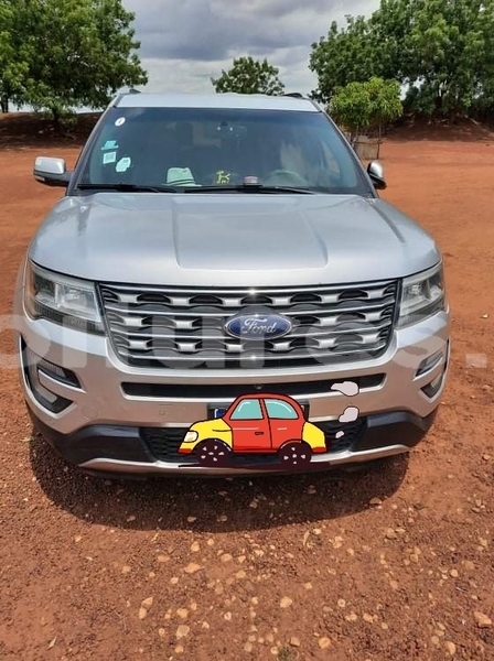 Big with watermark ford explorer abidjan abidjan 22093