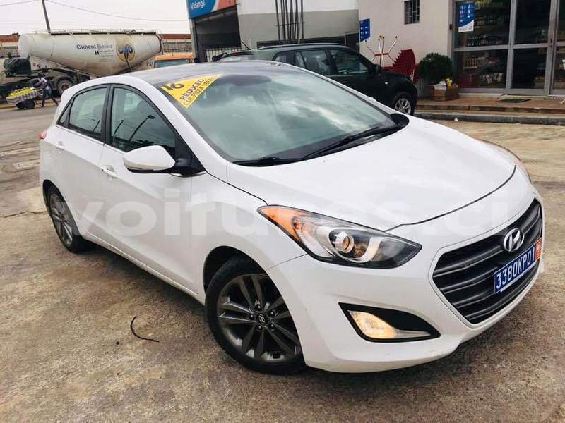 Big with watermark hyundai elantra abidjan abidjan 22120