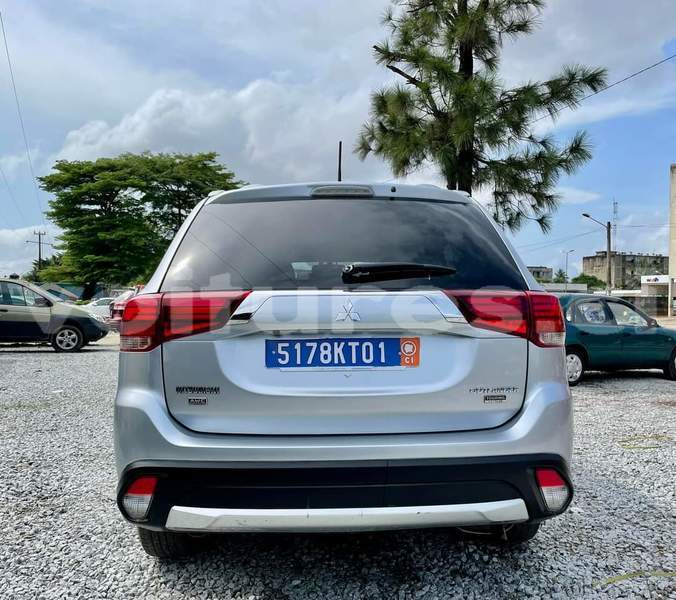 Big with watermark mitsubishi outlander abidjan abidjan 22190