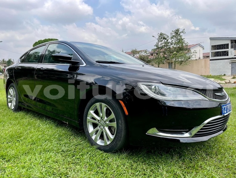 Big with watermark chrysler 200 abidjan abidjan 22262